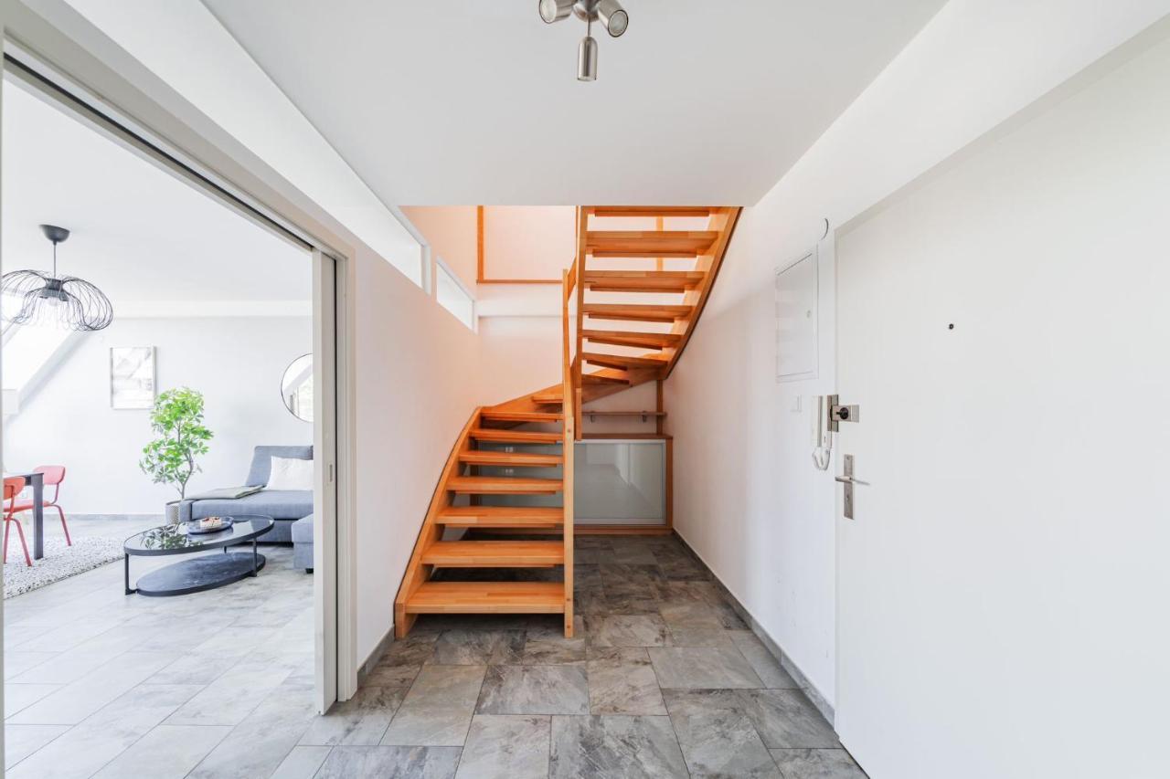 Apartments Next To Schoenbrunn - Free Parking !!! Vienna Exterior photo